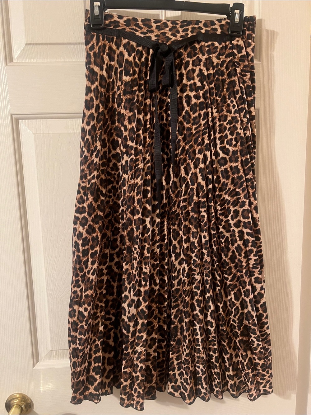 Like New Zara Basic Black and Brown Leopard Print Pleated Maxi Skirt Size XS